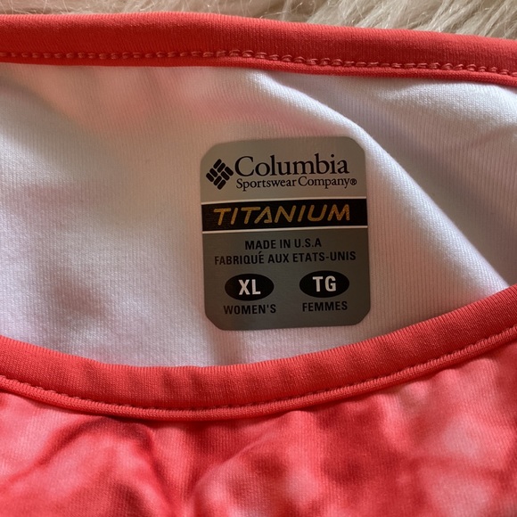 COLUMBIA Titanium top - Picture 3 of 11